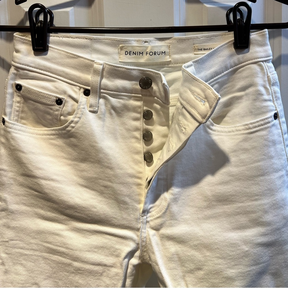 White Denim Cropped Jean